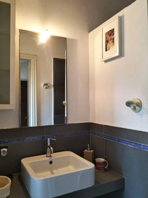 La Casa Di Marta - Ampia Ed Accogliente Mansarda In Piazza Statuto Daire Torino Dış mekan fotoğraf